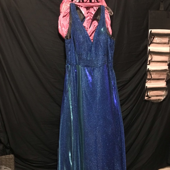 Plus size Bella Divine prom dress! XXXL - Picture 2 of 8